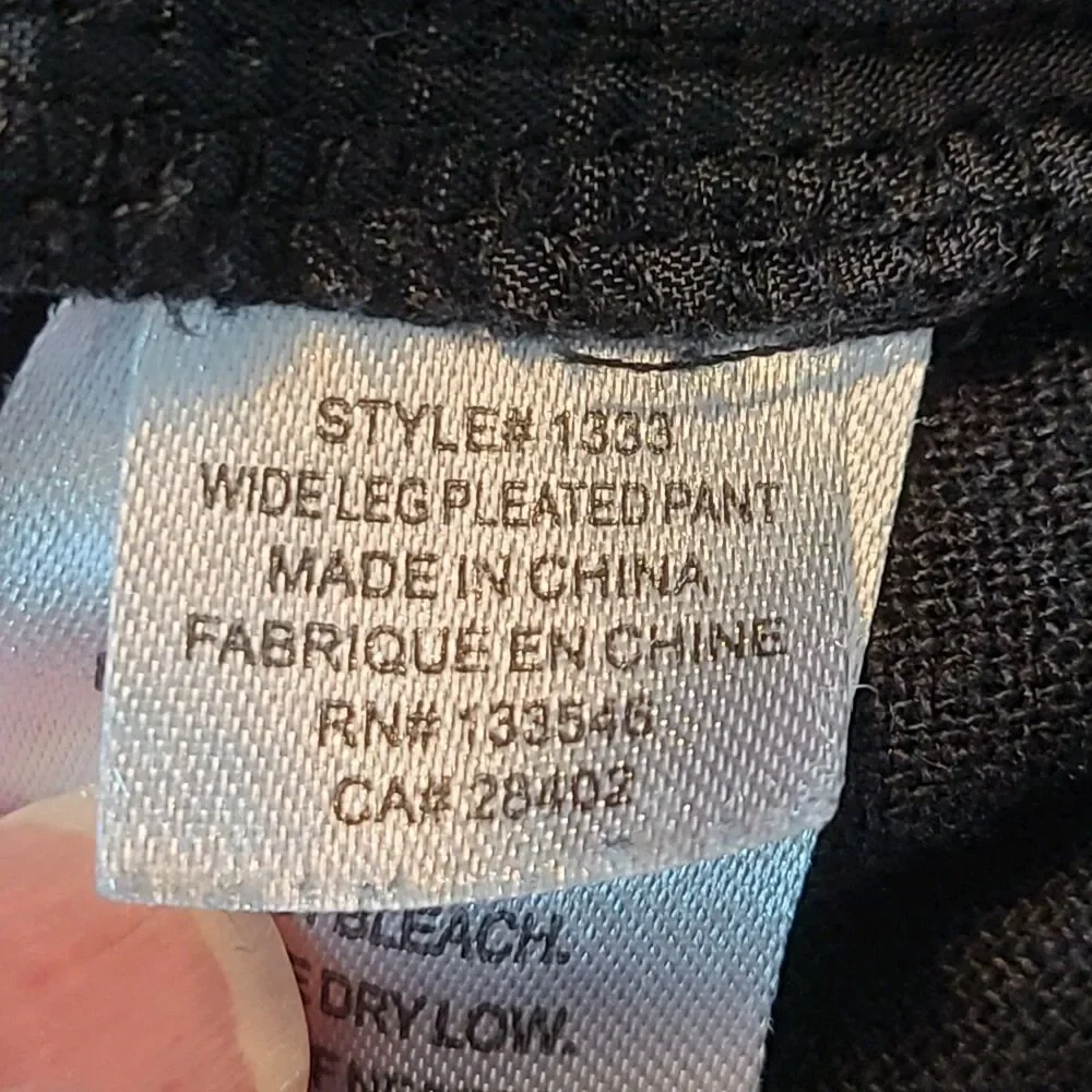 Crosby Black Wide Leg Pleated Pants 8 Linen Viscose Flowy Minimalist Cool Girl
